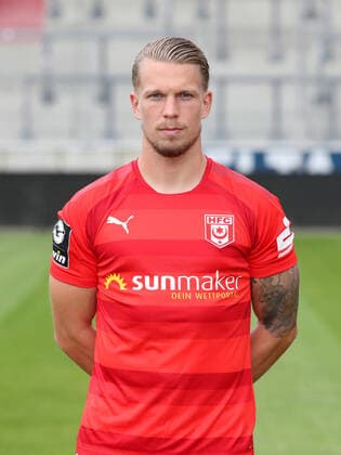 Teampraesentation Halle 15.07.2021 Janek Sternberg (22, Halle); Hallescher FC, 3.Liga, Porträttermin 2021 2022 , Halle, 15.07.2021, Leuna Chemie Stadion, Fussball ,