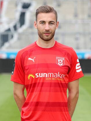 Teampraesentation Halle 15.07.2021 Michael Eberwein (10, Halle); Hallescher FC, 3.Liga, Porträttermin 2021 2022 , Halle, 15.07.2021, Leuna Chemie Stadion, Fussball ,