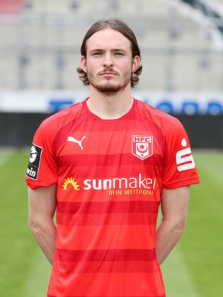Teampraesentation Halle 15.07.2021 Niklas Kastenhofer (3, Halle); Hallescher FC, 3.Liga, Porträttermin 2021 2022 , Halle, 15.07.2021, Leuna Chemie Stadion, Fussball ,