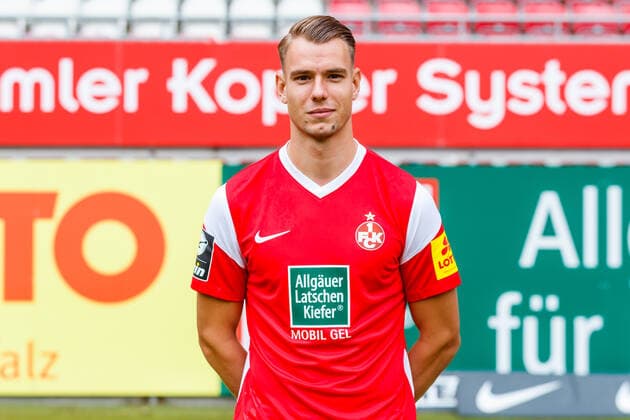 Marvin Senger (1.FC Kaiserslautern), Portrait Termin, 1.FC Kaiserslautern, Fussball, 3. Bundesliga, 15.07.2021 Portrait Termin, 1.FC Kaiserslautern, Fussball, 3. Bundesliga, 15.07.2021 Kaiserslautern Copyright: xEibner-Pressefoto AlexanderxNeisx