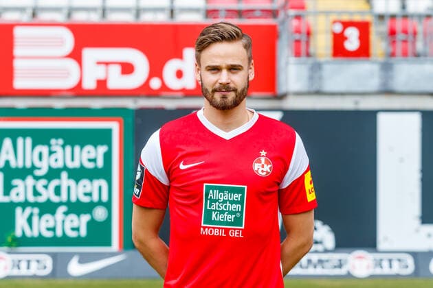 Lucas Roeser (1.FC Kaiserslautern), Portrait Termin, 1.FC Kaiserslautern, Fussball, 3. Bundesliga, 15.07.2021 Portrait Termin, 1.FC Kaiserslautern, Fussball, 3. Bundesliga, 15.07.2021 Kaiserslautern Copyright: xEibner-Pressefoto AlexanderxNeisx