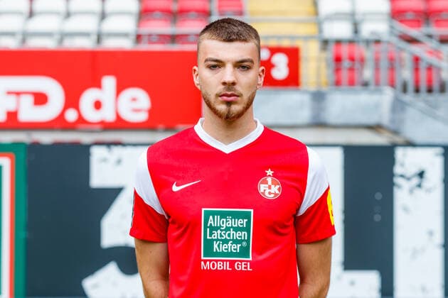 Julian Niehues (1.FC Kaiserslautern), Portrait Termin, 1.FC Kaiserslautern, Fussball, 3. Bundesliga, 15.07.2021 Portrait Termin, 1.FC Kaiserslautern, Fussball, 3. Bundesliga, 15.07.2021 Kaiserslautern Copyright: xEibner-Pressefoto AlexanderxNeisx