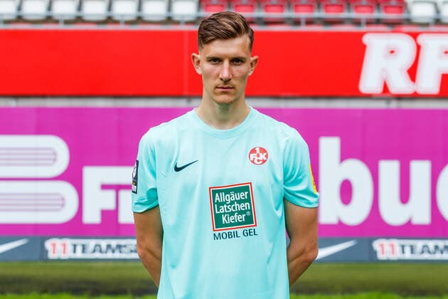 Lorenz Otto (1.FC Kaiserslautern), Portrait Termin, 1.FC Kaiserslautern, Fussball, 3. Bundesliga, 15.07.2021 Portrait Termin, 1.FC Kaiserslautern, Fussball, 3. Bundesliga, 15.07.2021 Kaiserslautern Copyright: xEibner-Pressefoto AlexanderxNeisx