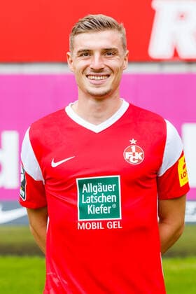 Elias Huth (1.FC Kaiserslautern), Portrait Termin, 1.FC Kaiserslautern, Fussball, 3. Bundesliga, 15.07.2021 Portrait Termin, 1.FC Kaiserslautern, Fussball, 3. Bundesliga, 15.07.2021 Kaiserslautern Copyright: xEibner-Pressefoto AlexanderxNeisx