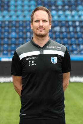 Mannschaftsarzt Dr. Jan Schüttrumpf, Schuettrumpf (1. FC Magdeburg) - 3. Liga 2021 2022 offizieller Fototermin 1. FC Magdeburg in der MDCC Arena in Magdeburg - Deutschland, Fussball, Maenner,GER,15.07.2021