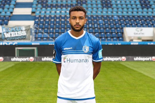 Leon Bell Bell (1. FC Magdeburg,19) - 3. Liga 2021 2022 offizieller Fototermin 1. FC Magdeburg in der MDCC Arena in Magdeburg - Deutschland, Fussball, Maenner,GER,15.07.2021