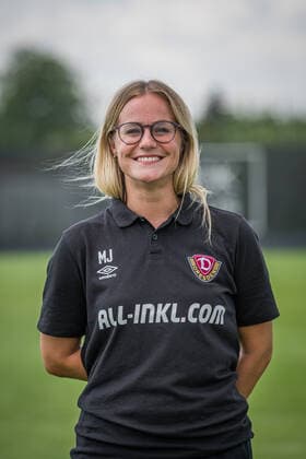 Teammanagerin Marie Jenhardt; SG Dynamo Dresden; 2.BL, Porträttermin 2021 2022