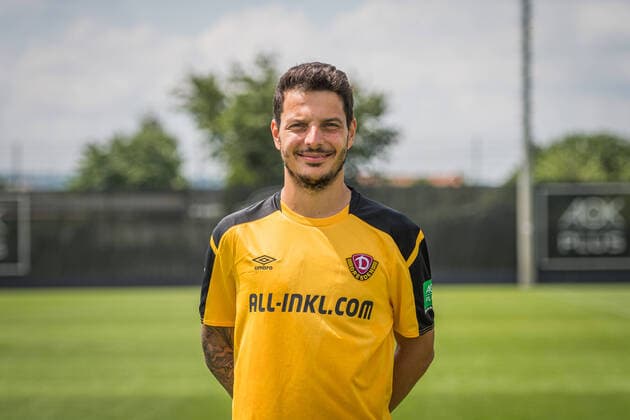 Philipp Hosiner; SG Dynamo Dresden; 2.BL, Porträttermin 2021 2022