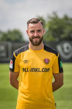 Morris Schröter (Schroeter); SG Dynamo Dresden; 2.BL, Porträttermin 2021 2022