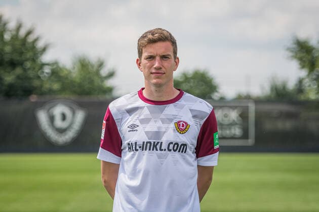 Torwart Anton Mitryushkin; SG Dynamo Dresden; 2.BL, Porträttermin 2021 2022