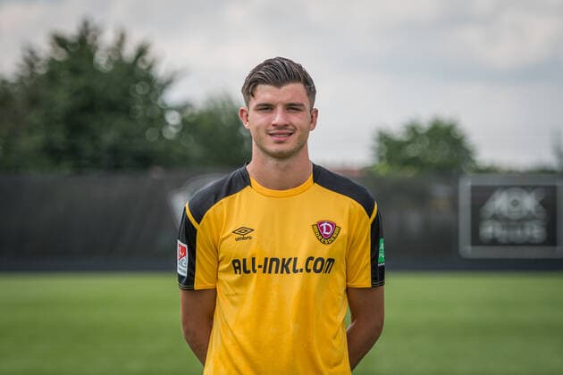 Antonis Aidonis; SG Dynamo Dresden; 2.BL, Porträttermin 2021 2022