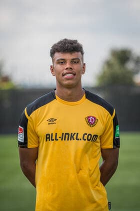 Ransford-Yeboah Königsdörffer (Koenigsdoerffer); SG Dynamo Dresden; 2.BL, Porträttermin 2021 2022