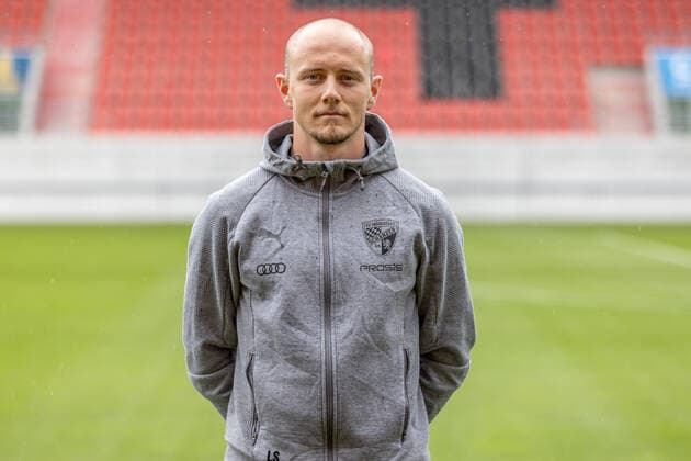 Athletik-Trainer Luca Schuster (FCI) ; FC Ingolstadt 04; 2.BL, Porträttermin 2021 2022 2. Bundesliga - FC Ingolstadt 04 Saison 2021 2022