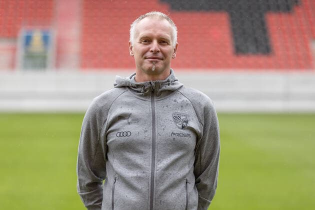 Dr. med. Michael Grubwinkler; FC Ingolstadt 04; 2.BL, Porträttermin 2021 2022 2. Bundesliga - FC Ingolstadt 04 Saison 2021 2022