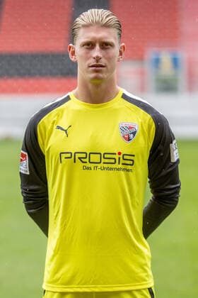 Torwart Robert Jendrusch (1, FCI) ; FC Ingolstadt 04; 2.BL, Porträttermin 2021 2022 2. Bundesliga - FC Ingolstadt 04 Saison 2021 2022