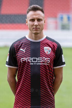 Dominik Franke (3 FCI) ; FC Ingolstadt 04; 2.BL, Porträttermin 2021 2022 2. Bundesliga - FC Ingolstadt 04 Saison 2021 2022