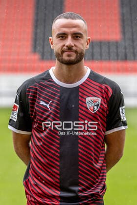 Fatih Kaya (9, FCI); FC Ingolstadt 04; 2.BL, Porträttermin 2021 2022 2. Bundesliga - FC Ingolstadt 04 Saison 2021 2022