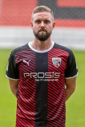 Marc Stendera (10, FCI) ; FC Ingolstadt 04; 2.BL, Porträttermin 2021 2022 2. Bundesliga - FC Ingolstadt 04 Saison 2021 2022