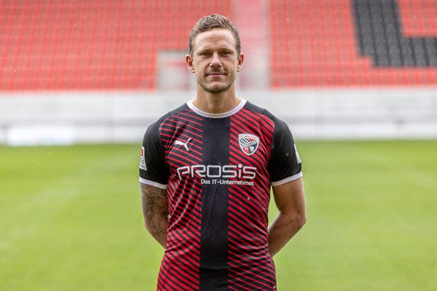 Marcel Gaus (19, FCI) ; FC Ingolstadt 04; 2.BL, Porträttermin 2021 2022 2. Bundesliga - FC Ingolstadt 04 Saison 2021 2022