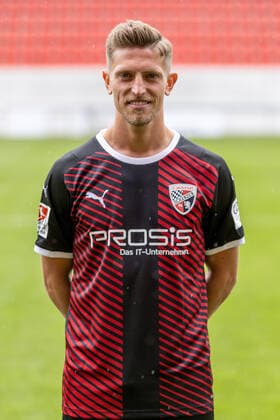 Jan Hendrik Marx (26, FCI) ; FC Ingolstadt 04; 2.BL, Porträttermin 2021 2022 2. Bundesliga - FC Ingolstadt 04 Saison 2021 2022