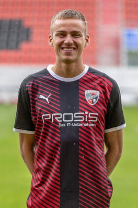 Filip Bilbija (35, FCI) ; FC Ingolstadt 04; 2.BL, Porträttermin 2021 2022 2. Bundesliga - FC Ingolstadt 04 Saison 2021 2022