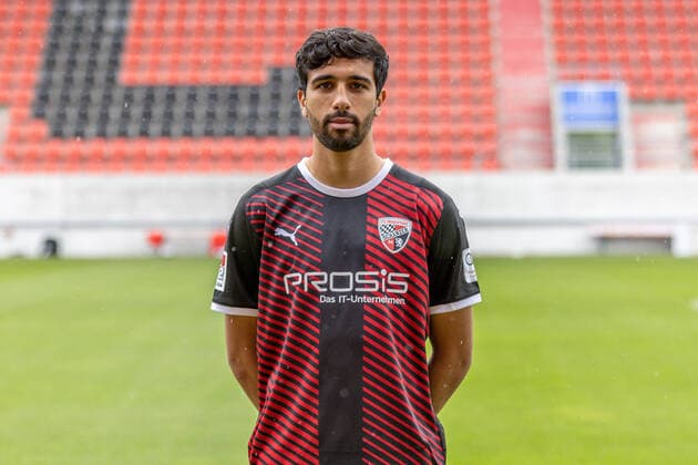 Silman El Baset (36, FCI) ; FC Ingolstadt 04; 2.BL, Porträttermin 2021 2022 2. Bundesliga - FC Ingolstadt 04 Saison 2021 2022
