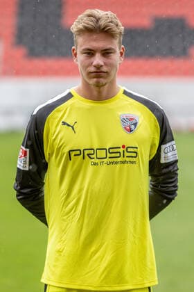 Torwart Lukas Schellenberg (39, TW) ; FC Ingolstadt 04; 2.BL, Porträttermin 2021 2022 2. Bundesliga - FC Ingolstadt 04 Saison 2021 2022