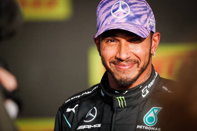 HAMILTON Lewis (gbr), Mercedes AMG F1 GP W12 E Performance, portrait during the Formula 1 Pirelli British Grand Prix 2021, 10th round of the 2021 FIA Formula One World Championship, WM, Weltmeisterschaft from July 16 to 18, 2021 on the Silverstone Circuit, in Silverstone, United Kingdom - FORMULE 1 : Grand prix de Grande Bretagne - Essais - Silverstone - 16 07 2021 DPPI Panoramic  00121020__V2_1888