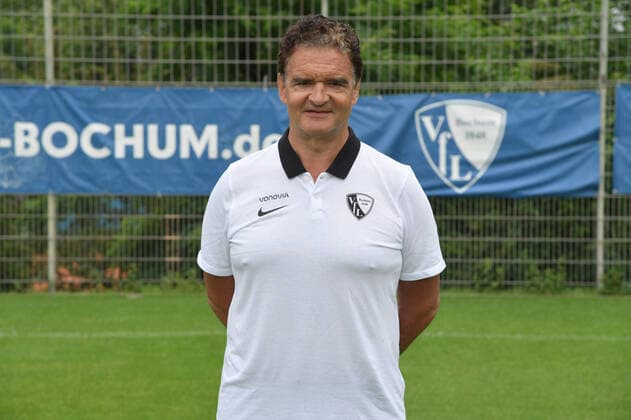 Dr. Karl Heinz Bauer; VfL Bochum; 1.BL, Porträttermin 2021 2022 Bochum Nordrhein-Westfalen Deutschland