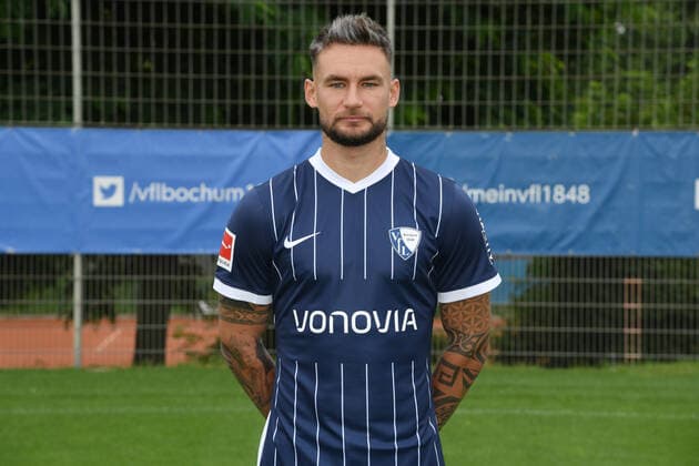 Danny Blum; VfL Bochum; 1.BL, Porträttermin 2021 2022 Bochum Nordrhein-Westfalen Deutschland