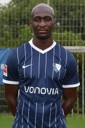 Tarsis Bonga; VfL Bochum; 1.BL, Porträttermin 2021 2022 Bochum Nordrhein-Westfalen Deutschland