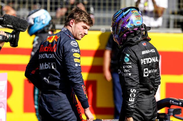 33 Max Verstappen (NED, Red Bull Racing), 44 Lewis Hamilton (GBR, Mercedes-AMG Petronas F1 Team), F1 Grand Prix of Great Britain at Silverstone Circuit on July 17, 2021 in Silverstone, United Kingdom. (Photo by HOCH ZWEI) Silverstone United Kingdom