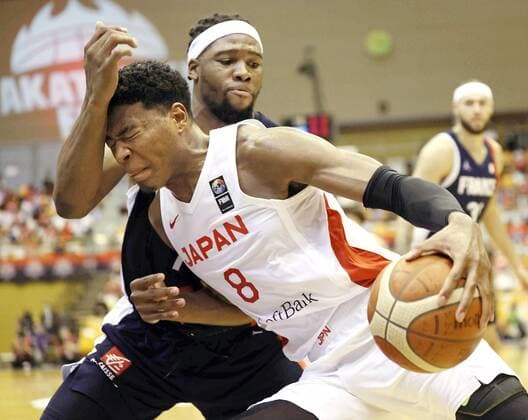 Basketball: Japan-France warm-up match before Olympics Rui Hachimura (front) of Japan plays during the fourth quarter of a warm-up match against France ahead of the Tokyo Olympics, at Saiden Chemical Arena in Saitama, eastern Japan, on July 18, 2021. (Pool photo)  A14AA0000753121P