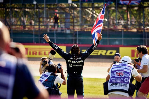 F1 Grand Prix of Great Britain 44 Lewis Hamilton (GBR, Mercedes-AMG Petronas F1 Team), F1 Grand Prix of Great Britain at Silverstone Circuit on July 18, 2021 in Silverstone, United Kingdom. (Photo by Steve Etherington for Mercedes-Benz Grand Prix Ltd. Daimler AG FIA Pool via HOCH ZWEI) Silverstone United Kingdom