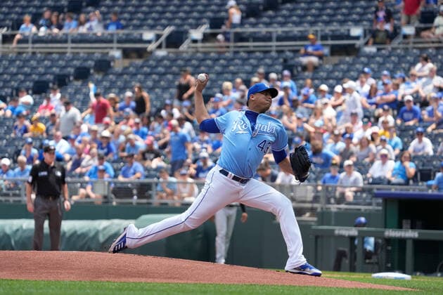 July 18, 2021: Kansas City Royals pitcher Carlos Hernandez (43)makes the start at Kauffman Stadium in Kansas City, MO. Orioles defeated the Royals 5-0. CSM. Kansas City United States - ZUMAc04_ 20210718_zaf_c04_018 Copyright: xJonxRobichaudx