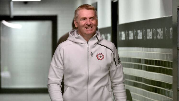 Fußball, Trainerhistorie Brentford FC von 1903 bis heute Mandatory Credit: Photo by Greig Cowie BPI Shutterstock (9889337b) Brentford Manager Dean Smith arrives for the game Derby County v Brentford, EFL Sky Bet Championship, Football, Pride Park Stadium, Derby, UK - 22 Sep 2018 EDITORIAL USE ONLY No use with unauthorised audio, video, data, fixture lists (outside the EU), club league logos or live services. Online in-match use limited to 45 images (+15 in extra time). No use to emulate moving images. No use in betting, games o Derby County v Brentford, EFL Sky Bet Championship, Football, Pride Park Stadium, Derby, UK - 22 Sep 2018 EDITORIAL USE ONLY No use with unauthorised audio, video, data, fixture lists (outside the EU), club league logos or live services. Online in-match use limited to 45 images (+15 in extra time). No use to emulate moving images. No use in betting, games o  Copyright: xGreigxCowie BPI Shutterstockx 9889337b