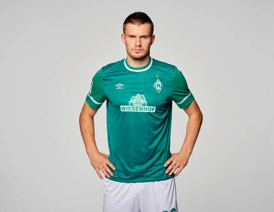 Portraits SV Werder Bremen 2021 2022 SV Werder Bremen; 2.BL, Porträttermin 2021 2022 Lars Lukas Mai (Werder Bremen 26)