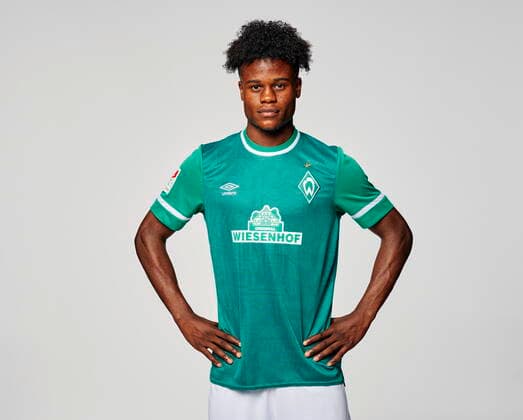 Portraits SV Werder Bremen 2021 2022 SV Werder Bremen; 2.BL, Porträttermin 2021 2022 Abdenego Nankishi (Werder Bremen 17),