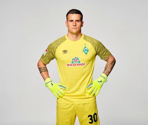 Portraits SV Werder Bremen 2021 2022 SV Werder Bremen; 2.BL, Porträttermin 2021 2022 Michael Zetterer (Werder Bremen 30)