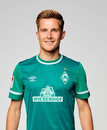 Portraits SV Werder Bremen 2021 2022 SV Werder Bremen; 2.BL, Porträttermin 2021 2022 Johannes Eggestein (Werder Bremen 24)