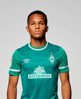 Portraits SV Werder Bremen 2021 2022 SV Werder Bremen; 2.BL, Porträttermin 2021 2022 Felix Agu (Werder Bremen 27)