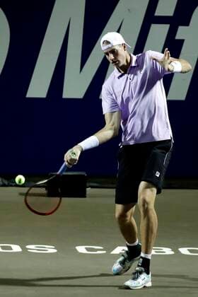 American John Isner in action today against Yevgueni Donskoi of Russia, today, during the third day of activities of the Los Cabos Tennis Open, in the state of Baja California Sur, Mexico, 21 July 2021. EFE Jorge Reyes Los Cabos Tennis Open !ACHTUNG: NUR REDAKTIONELLE NUTZUNG!  Copyright: xJorgexReyesx MEX7301 20210722-4b181211cba2f07620f8a9754b6285325862993f