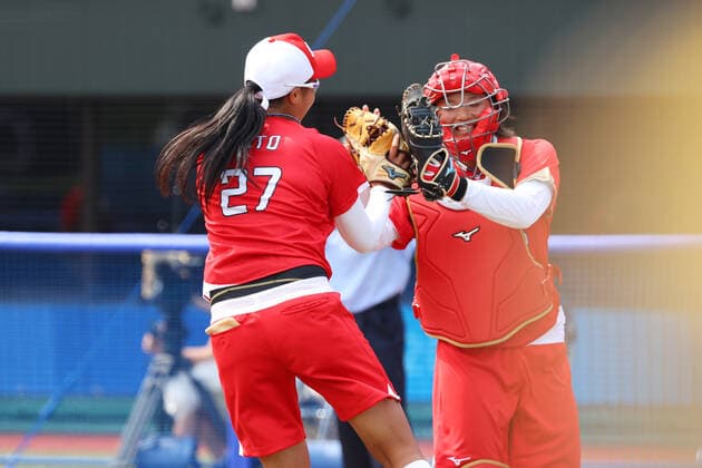 (L-R) Miu Goto, Haruka Agatsuma (JPN), JULY 22, 2021 - Softball : Opening Round match between Japan - Mexico during the Tokyo 2020 Olympic Games, Olympische Spiele, Olympia, OS at the Fukushima Azuma Baseball Stadium in Fukushima, Japan. Noxthirdxpartyxsales  (165150728)