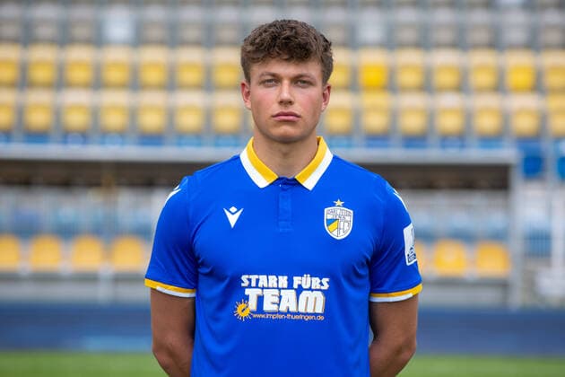 Jena , 220721 , Fussball Regionalliga , FC Carl-Zeiss Jena ; , Termin termin , Portraits im Bild: Patrick Scheder
