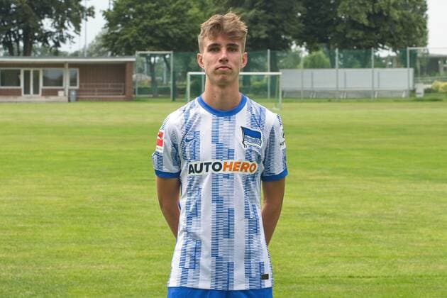 Jonas Michelbrink, Hertha BSC, 1. BL, Portraettermin 2021 2022, 22.07.21, GER, Berlin, Fussball, 22.07.21, Hertha BSC Berlin Copyright: xUwexKoch Eibner-Pressefotox EP_EER