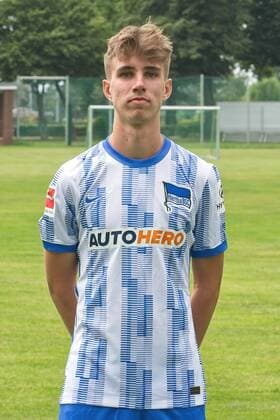 Jonas Michelbrink, Hertha BSC, 1. BL, Portraettermin 2021 2022, 22.07.21, GER, Berlin, Fussball, 22.07.21, Hertha BSC Berlin Copyright: xUwexKoch Eibner-Pressefotox EP_EER