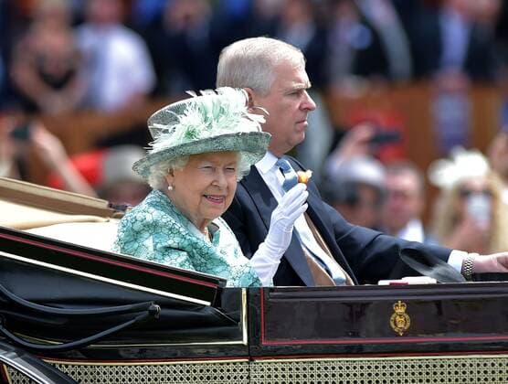 Mandatory Credit: Photo by Hugh Routledge Shutterstock (9717524z) Queen Elizabeth II and The Prince Andrew arrive in the Royal Procession. Royal Ascot, Day 5, Ascot Racecourse, UK - 23 Jun 2018 Royal Ascot, Day 5, Ascot Racecourse, UK - 23 Jun 2018  Copyright: xHughxRoutledge Shutterstockx 9717524z