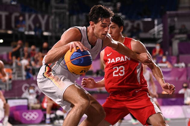 Belgian Rafael Bogaerts, and Japanese Ryuto Yasuoka fight for the ball during a 3x3 basketball game between Belgium and Japan, in the men s pool round on the second day of the Tokyo 2020 Olympic Games, Olympische Spiele, Olympia, OS in Tokyo, Japan on Saturday 24 July 2021. The postponed 2020 Summer Olympics are taking place from 23 July to 8 August 2021. DIRKxWAEM  x3044749x