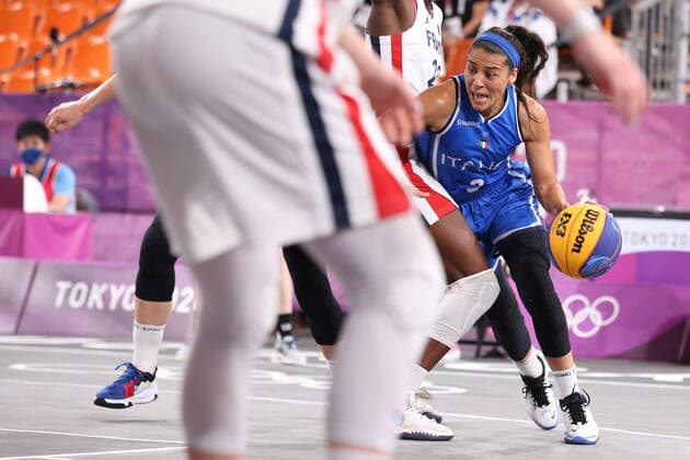 July 24, 2021, Aomi, Tokyo, Japan: Raelin D ALIE of Italy in action during the Women s Basketball 3x3 Pool Round Game between France and Italy at the Aomi Urban Sports Park on July 24th 2021 in Tokyo, Japan Aomi Japan - ZUMAc179 20210724_zep_c179_062 Copyright: xMickaelxChavetx