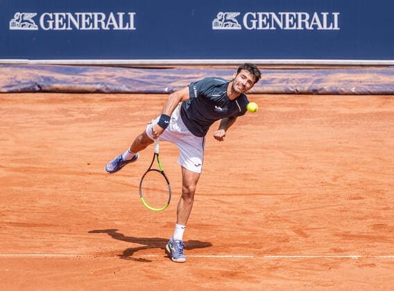 24.07.2021, Sportpark, Kitzbühel, AUT, ATP, Tennis Herren Tour, Generali Open Kitzbühel, Qualifikation, im Bild Juan Ignacio Londero (ARG) Juan Ignacio Londero of Argentina during qualification for the Generali Open Tennis Tournament of the ATP Tour at the Sportpark in Kitzbühel, Austria on 2021 07 24.